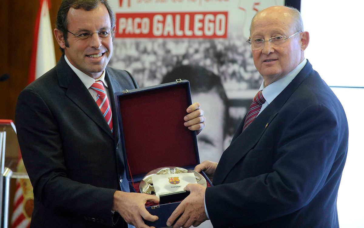 El president Sandro Rosell, a l’acte d’homenatge a Paco Gallego