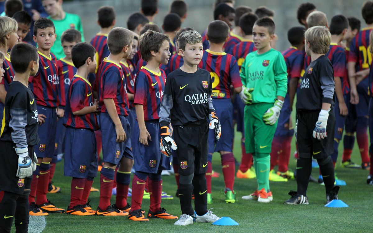 Presentades les categories inferiors de futbol del FC Barcelona de la temporada 2013/14