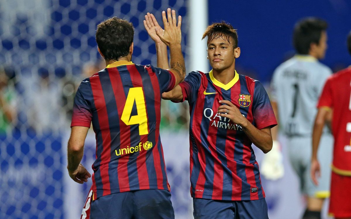 Neymar scores first goal for Barça