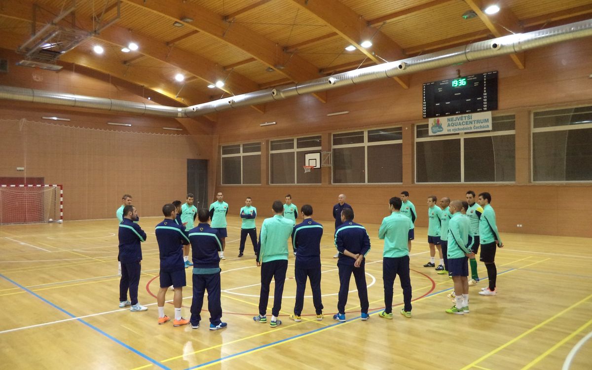 L’equip ha arribat a Pardubice i els de Marc Carmona han fet una suau sessió d’entrenament