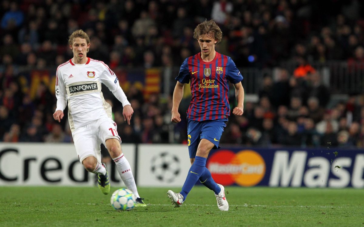 Marc Muniesa heads to Stoke City