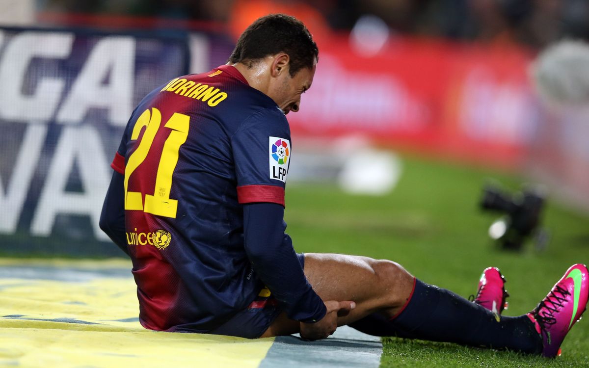 Adriano, sidelined for four to six weeks