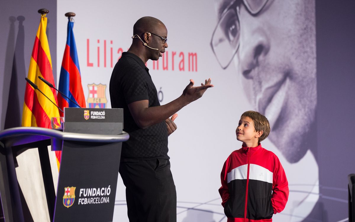 Thuram contre la racisme avec la Fondation FC Barcelone