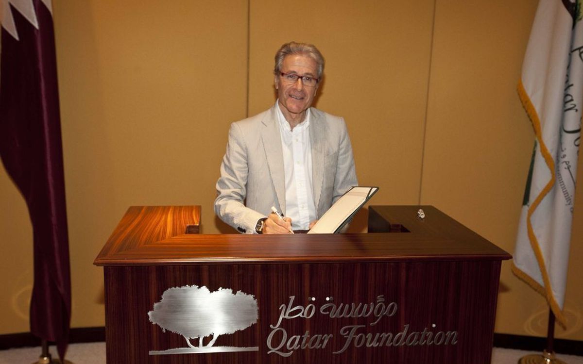 Qatar Foundation hosts Agrupació Barça Veterans