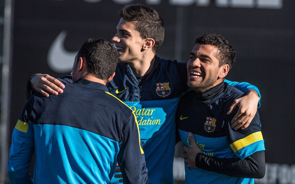Alves and Alexis fit and named in squad