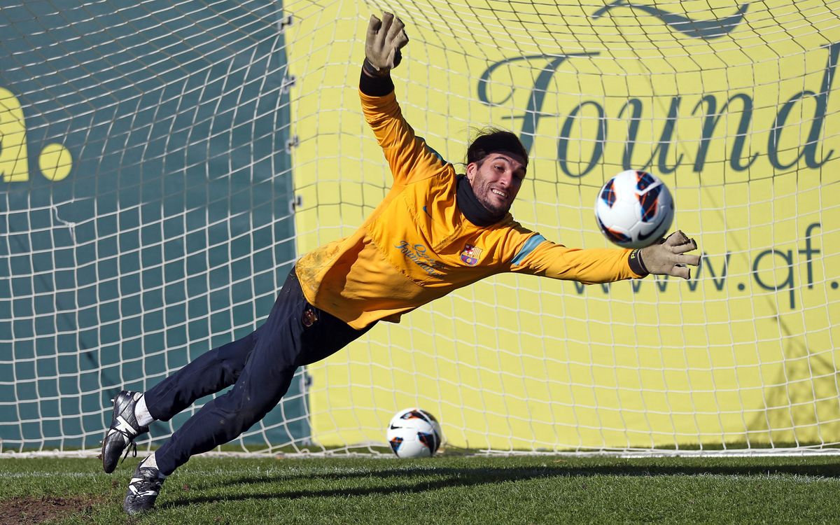 Next Monday 11th February, José Manuel Pinto will sign an extension to his current contract with FC Barcelona until 30th June 2014