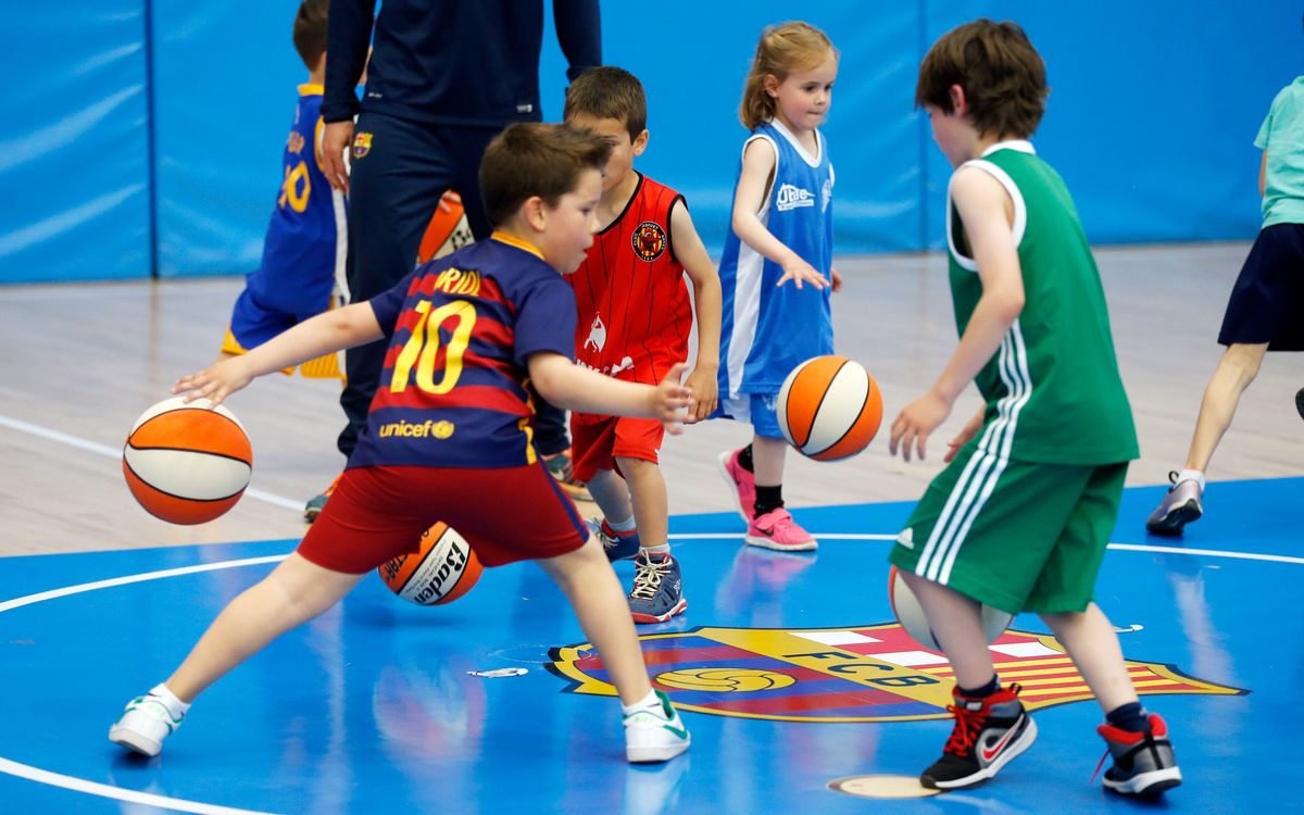 Presentation of the first ever FCBEscola for basketball