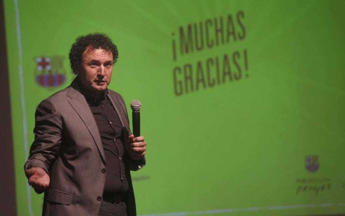 Serna parla de valors i futbol a Galícia