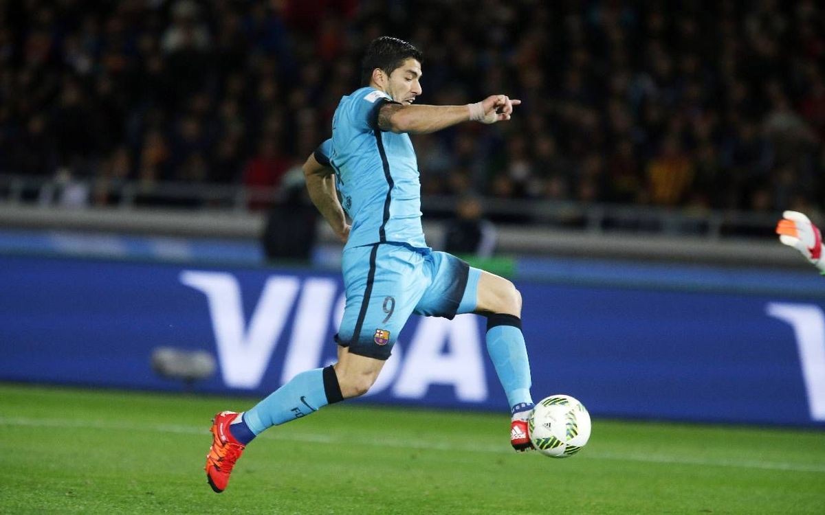 FC Barcelona – Guangzhou Evergrande: Un hat-trick de Luis Suárez condueix el Barça a la final del Mundial de Clubs (3-0)