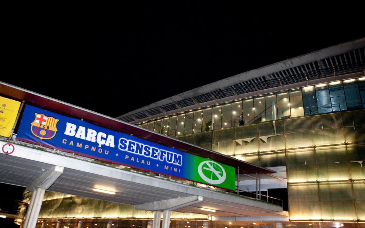 Camp Nou sin redes, ni humo
