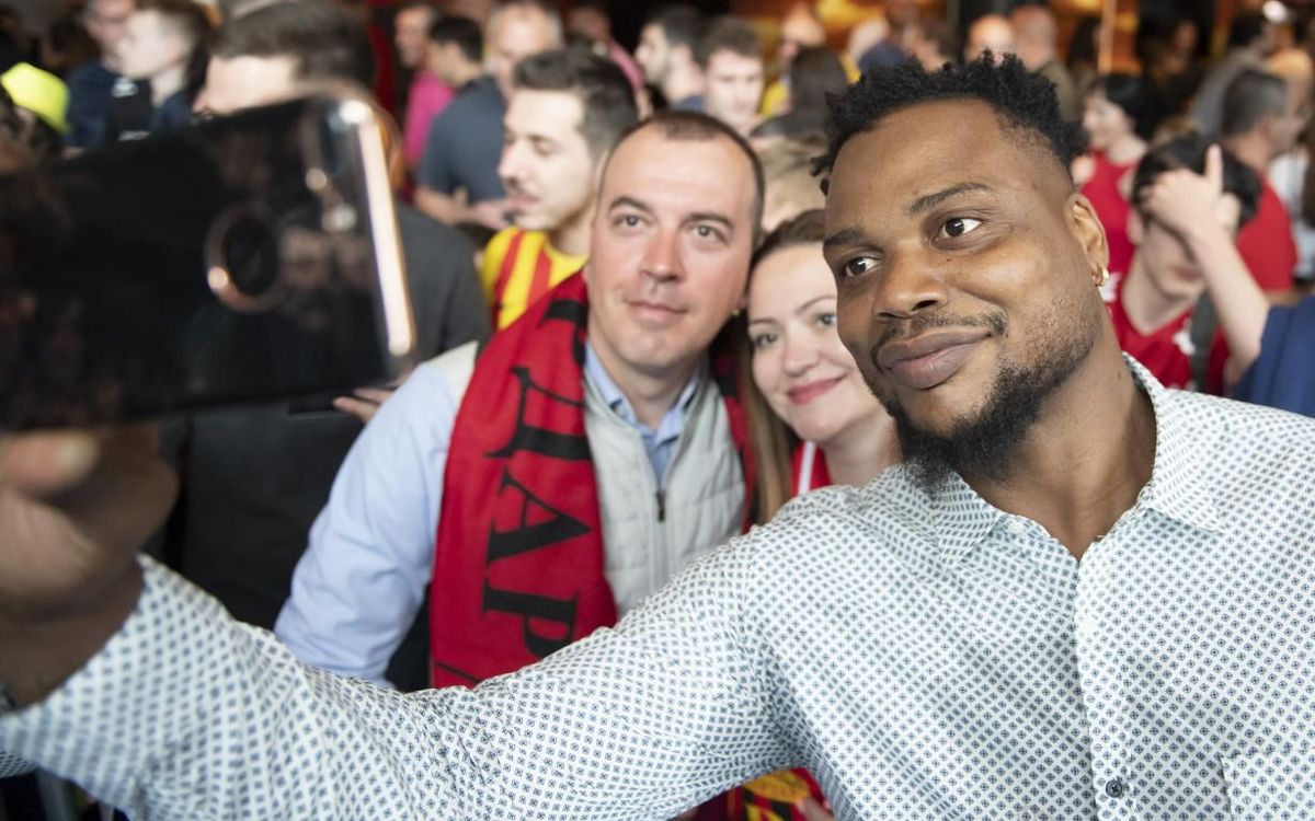 Festa absoluta a l’Opening Party!