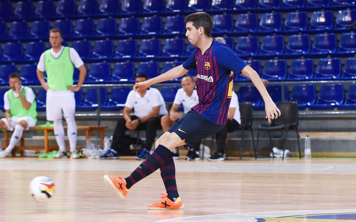 Adrián Ortego, cedido al Fútbol Emotion Zaragoza