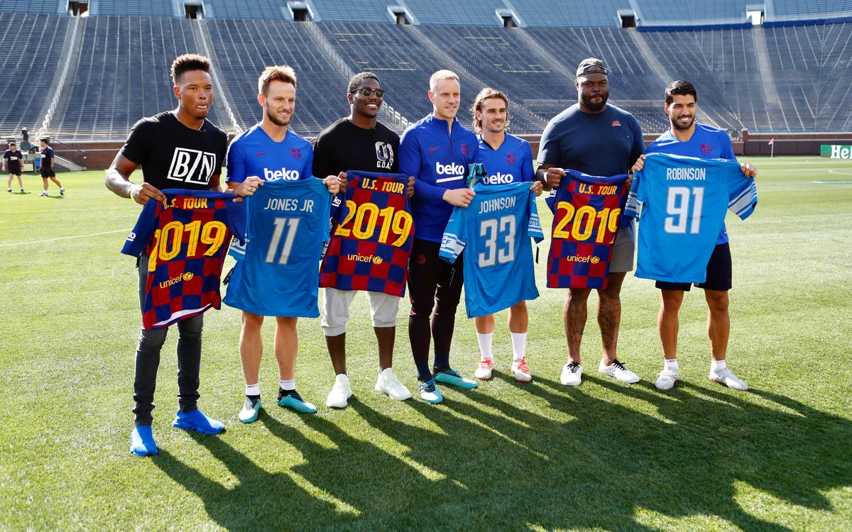 Barça meet members of the Detroit Lions