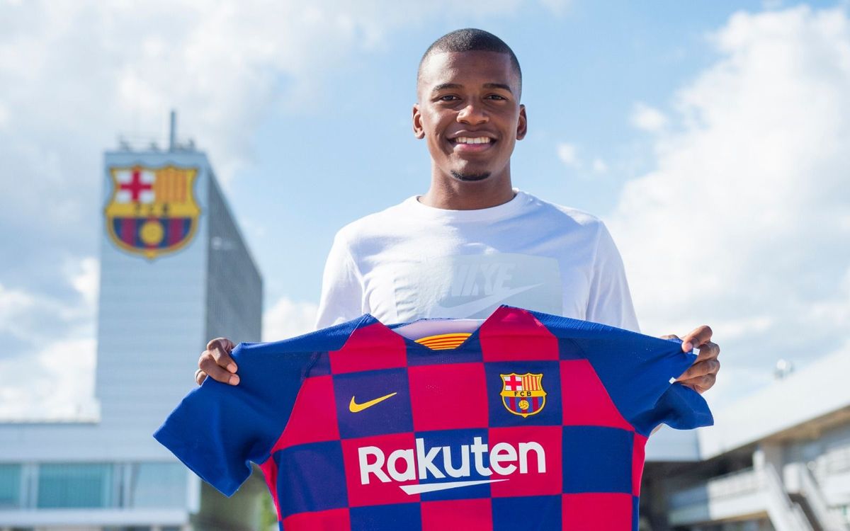 Sergio Akieme se incorpora al Barça