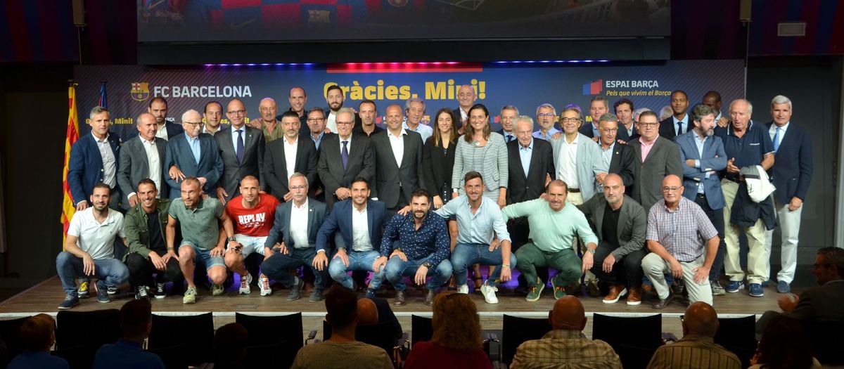 La Agrupación, en la despedida del Mini