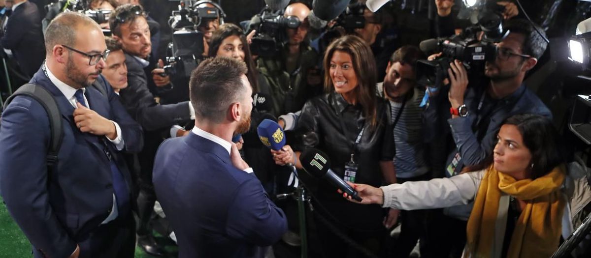 Messi: 'J'aime bien Ansu Fati et je vais essayer de l'aider'