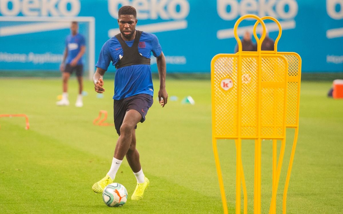 Umtiti and Junior participate in part of training