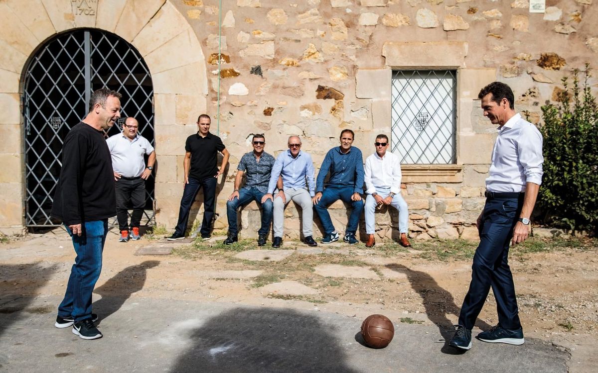 Algunos de los residentes de la primera promoción de la Masia