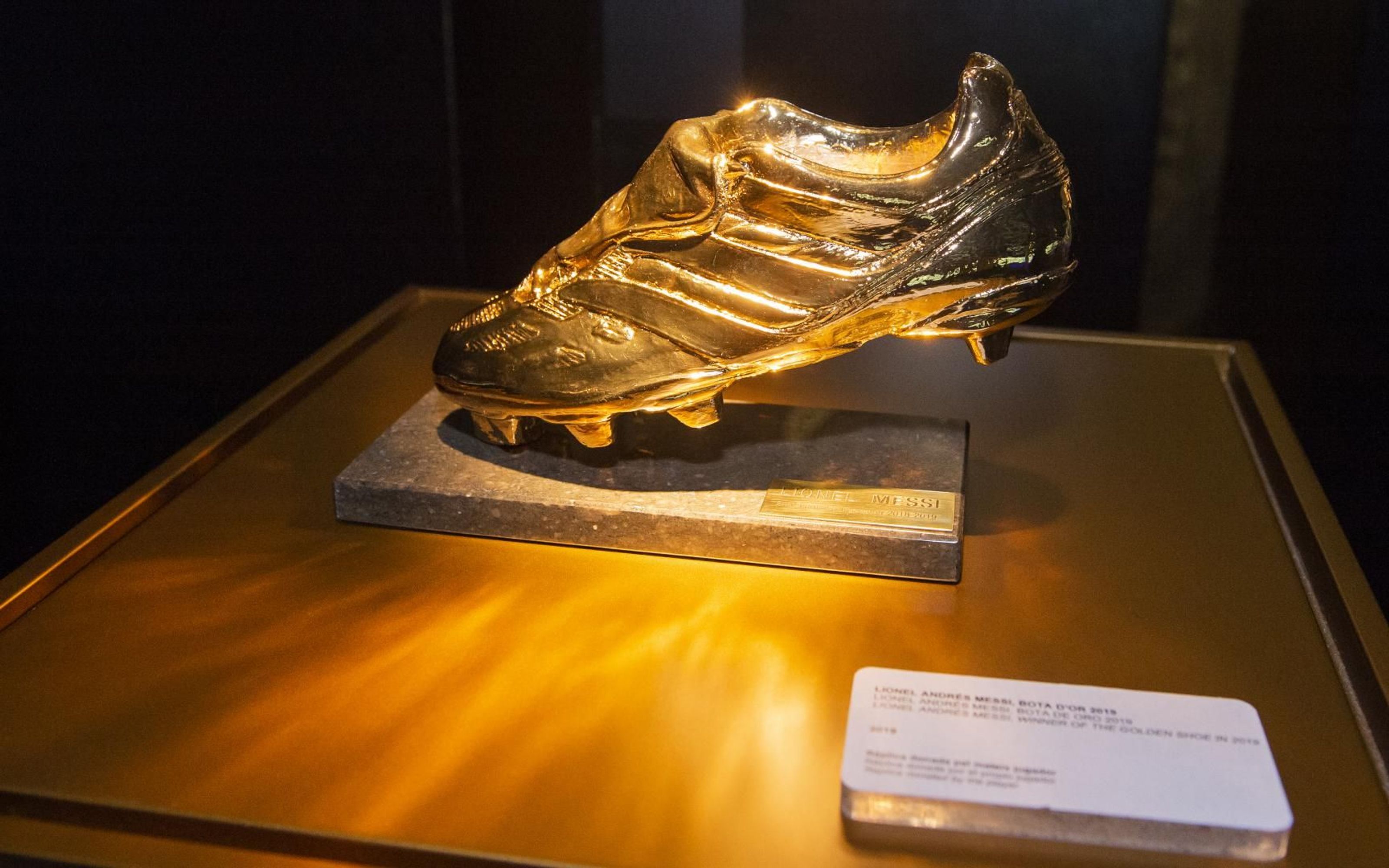 Messi's 6th Golden Shoe on display in Musum