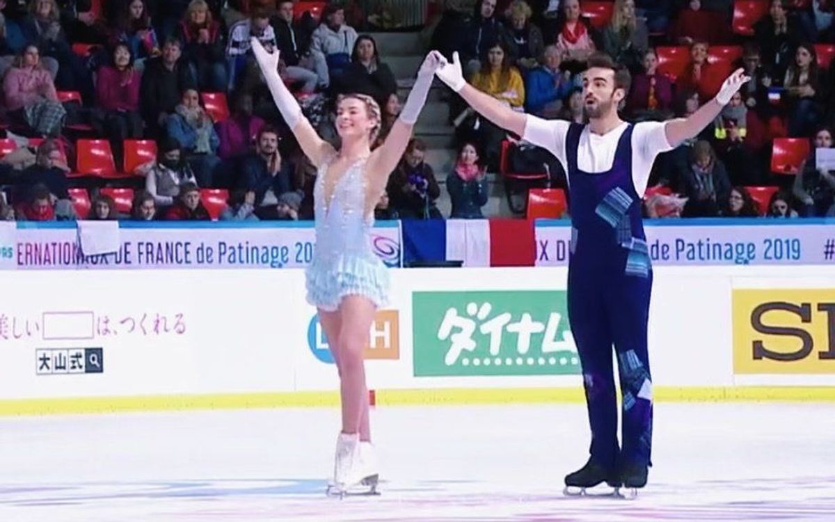 Olivia Smart y Adrián Díaz, cuartos en el Grand Prix Internationaux de Francia