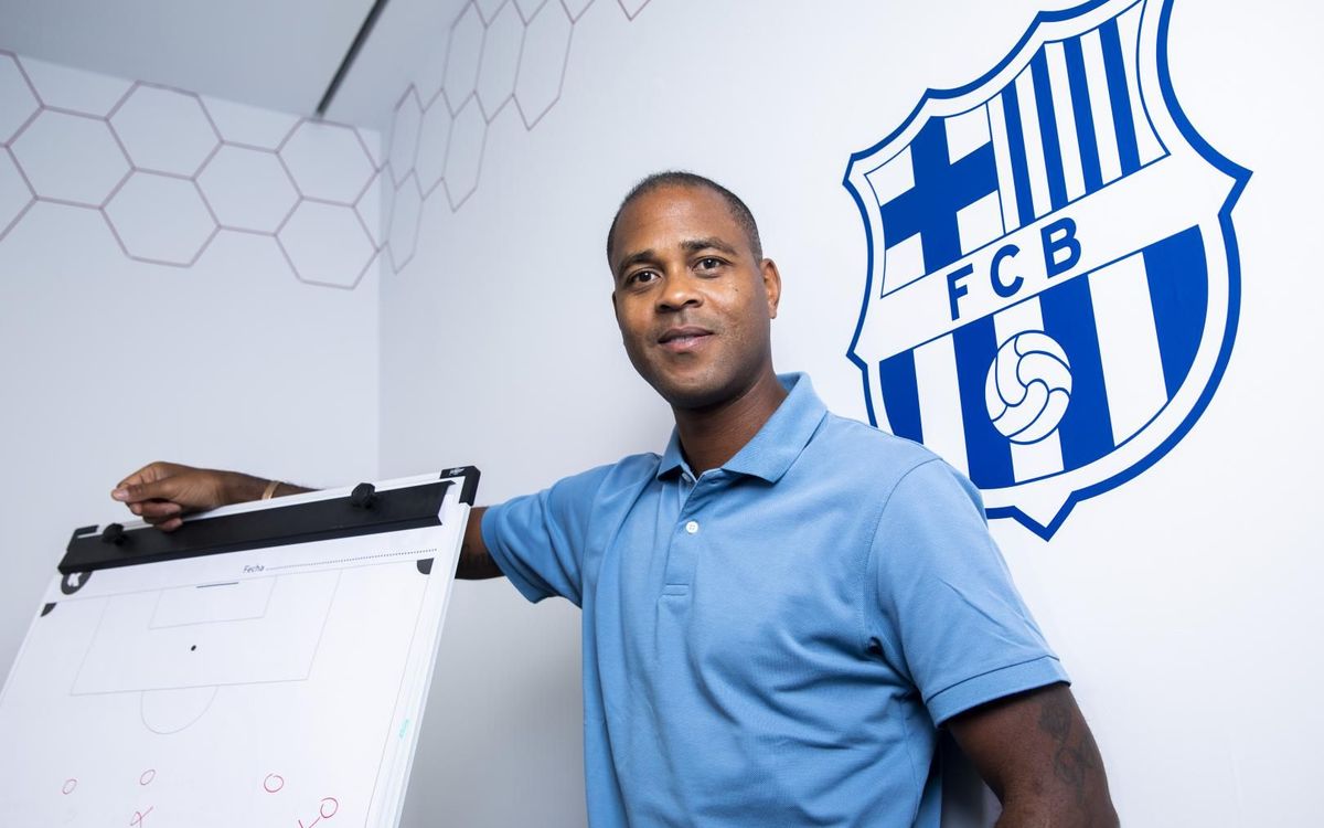 Patrick Kluivert: 'It's essential for the first team to have home grown young players'