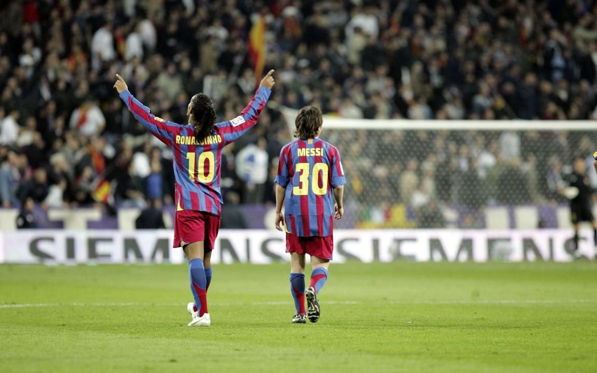 Ronaldinho y Messi, dos leyendas culés