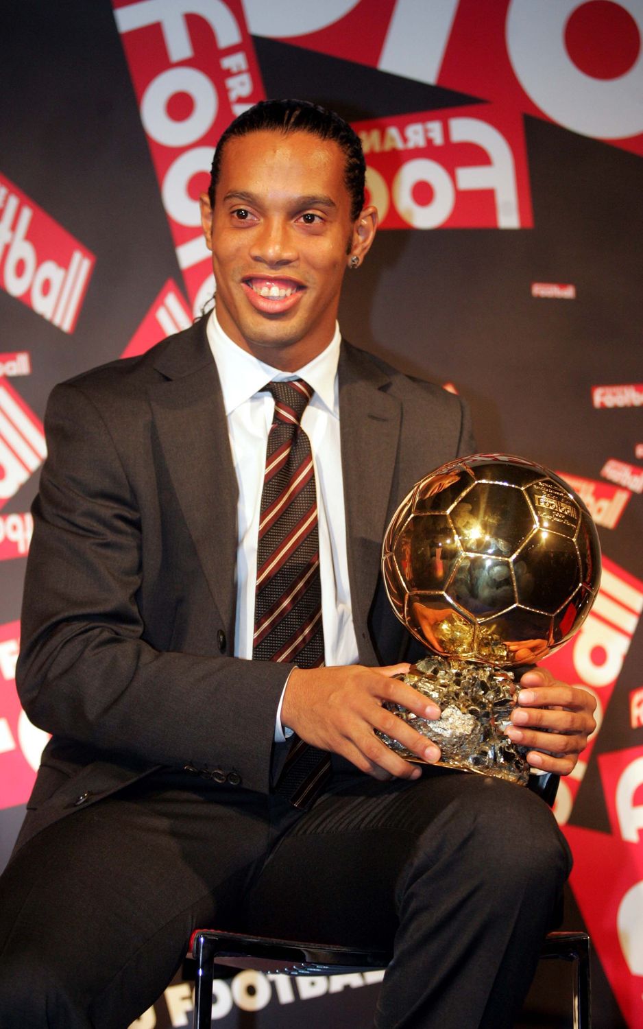 Ronaldinho-2005-FOTO-MIGUEL-RUIZ.jpg