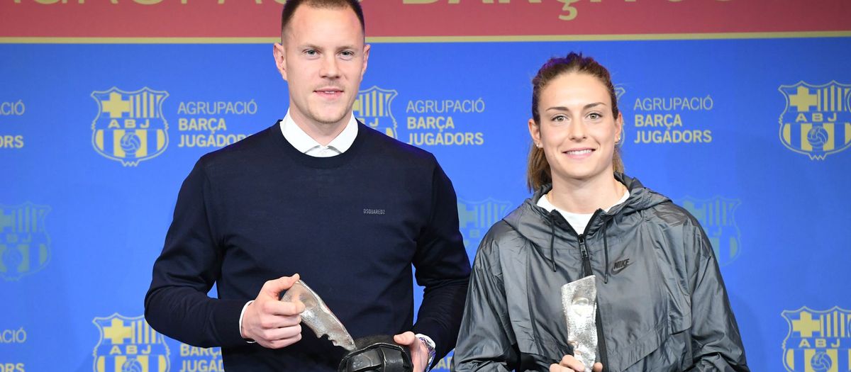Ter Stegen and Alexia Putellas receive the Barça Players Award
