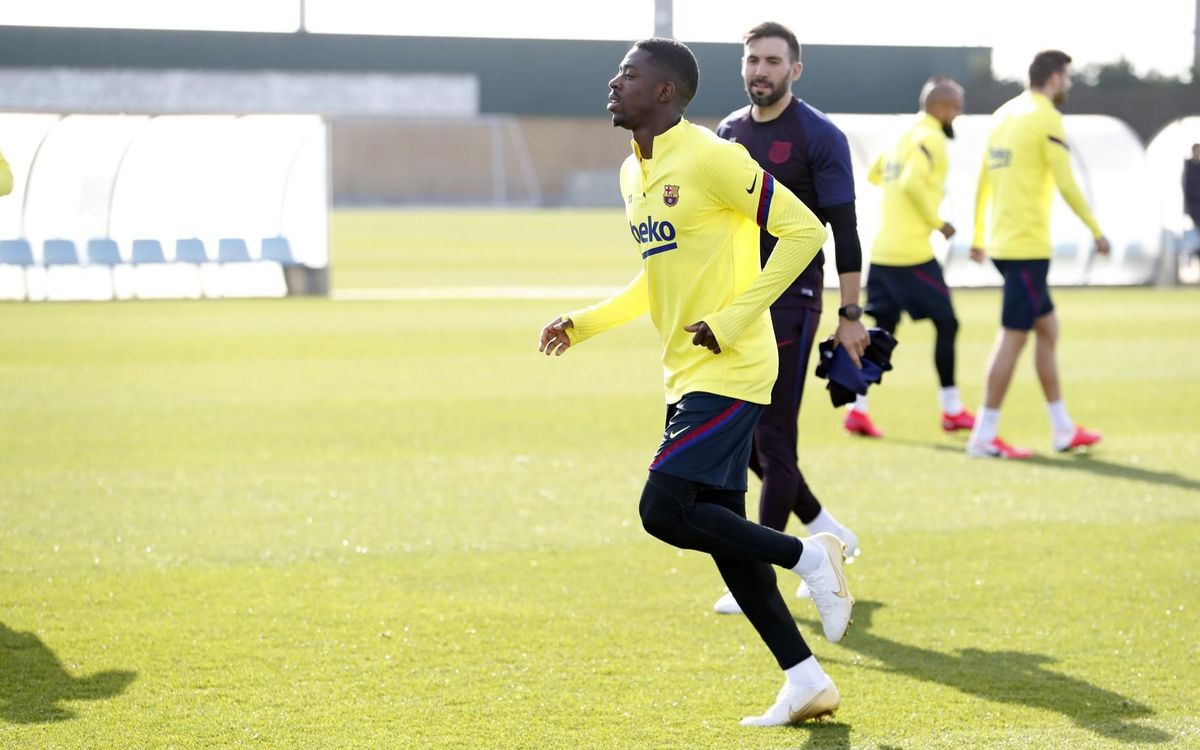 Dembéle has a complete proximal hamstring tear in his right thigh