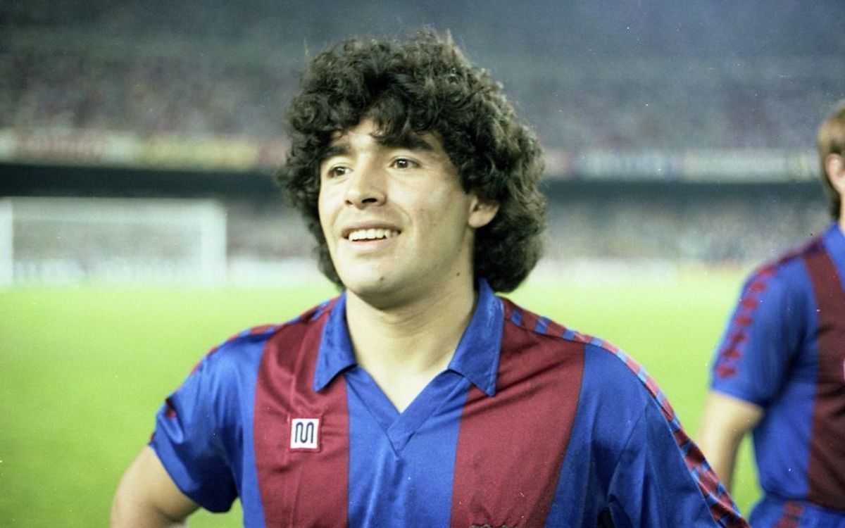 Download Diego Maradona Barcelona PNG