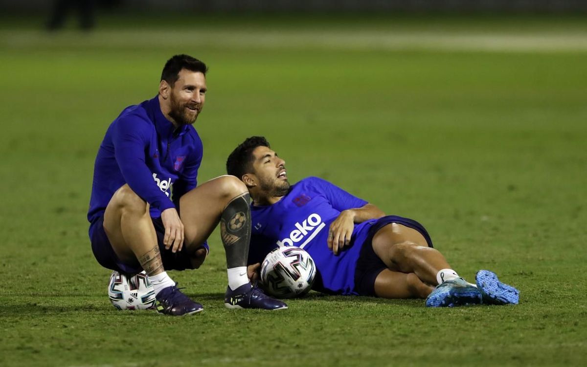Messi and Luís Suárez in a training session.