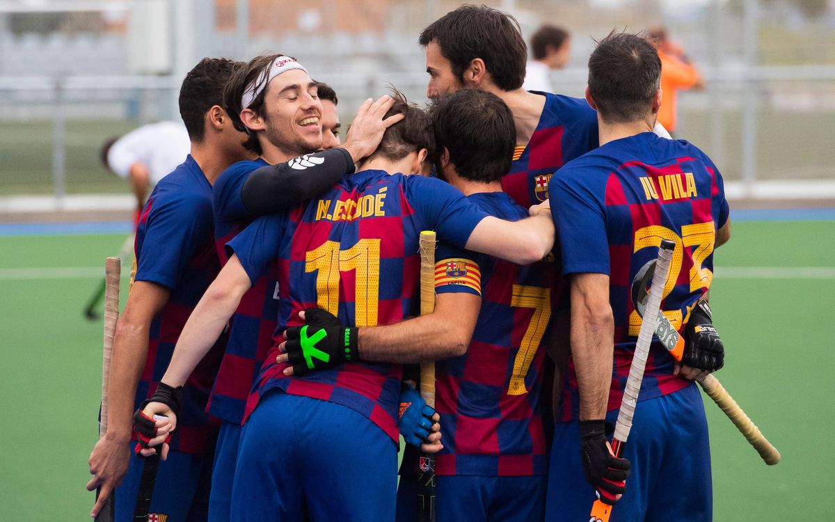 Dan un golpe encima de la mesa