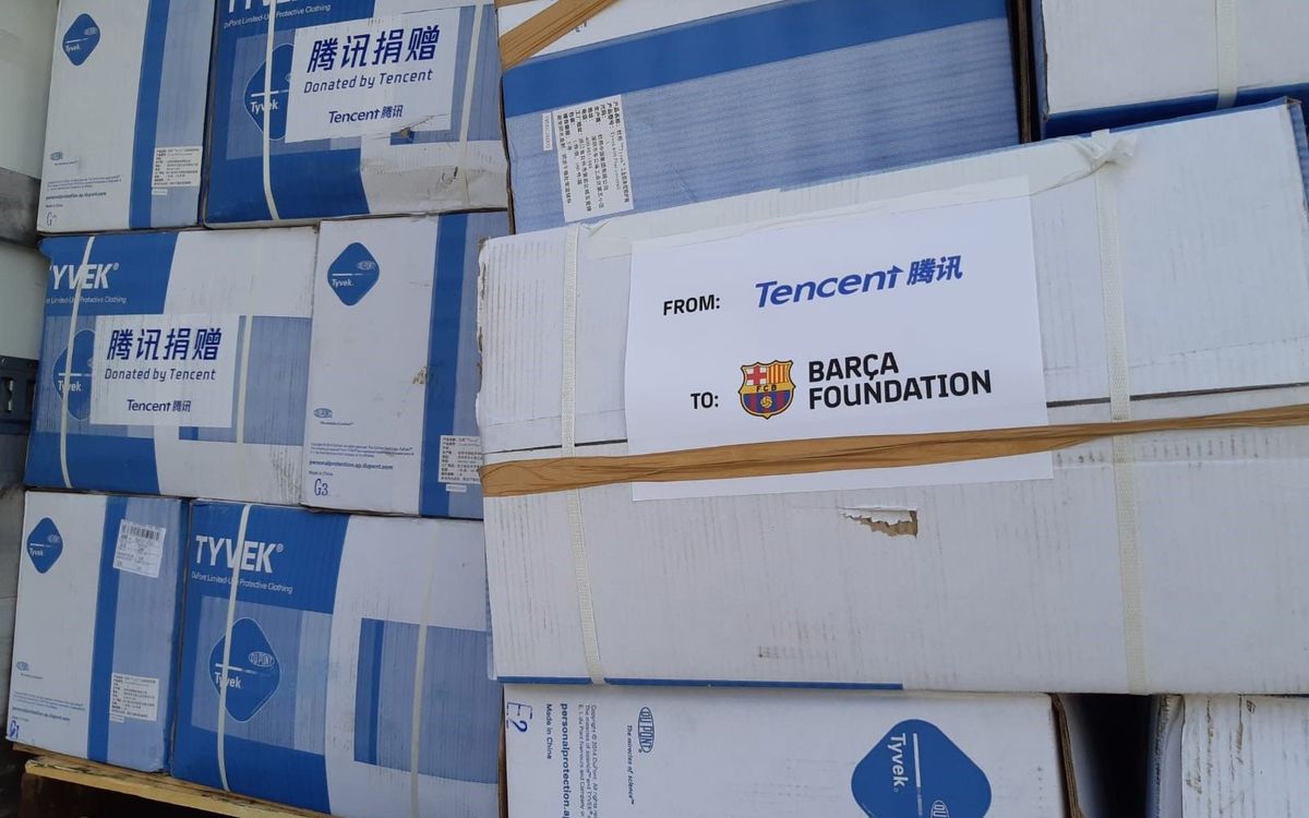 Barça Foundation handles large donation of medical material from technology giant Tencent