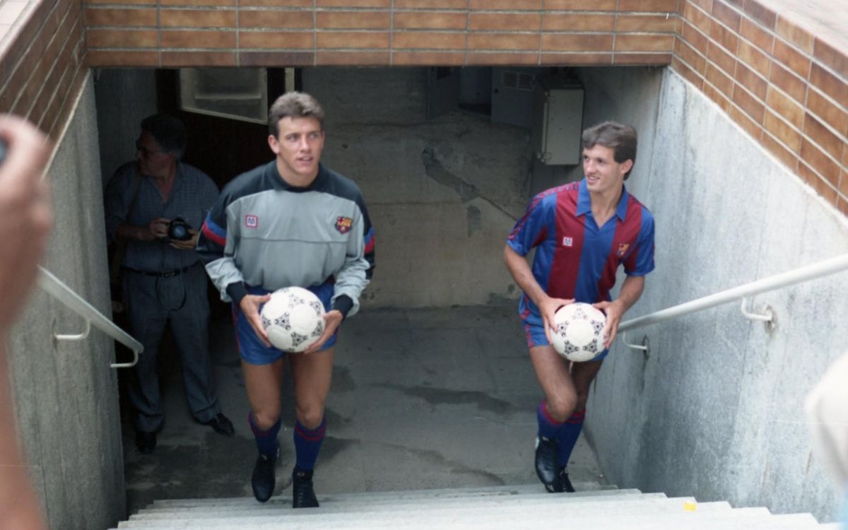 Procedente de Osasuna, Juan Carlos Unzué fue presentado como nuevo jugador del Barça en 1988, el mismo día que Jon Andoni Goikoetxea