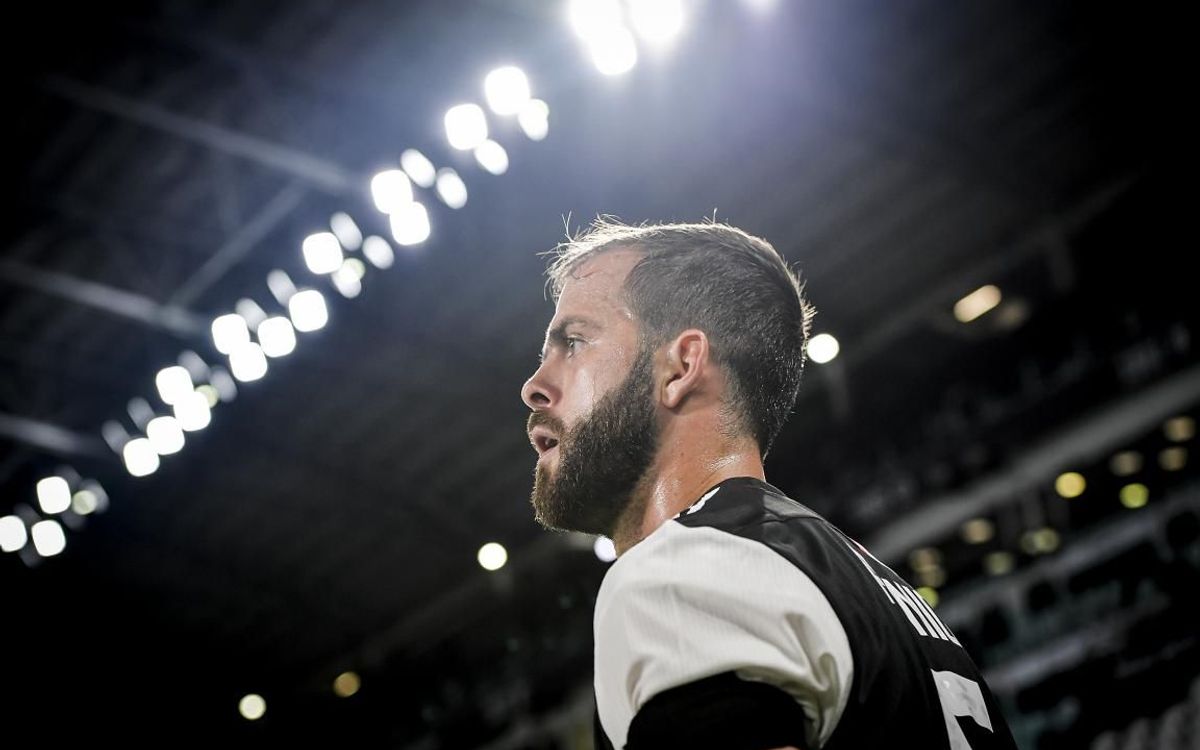 Miralem Pjanic, positivo por Covid-19