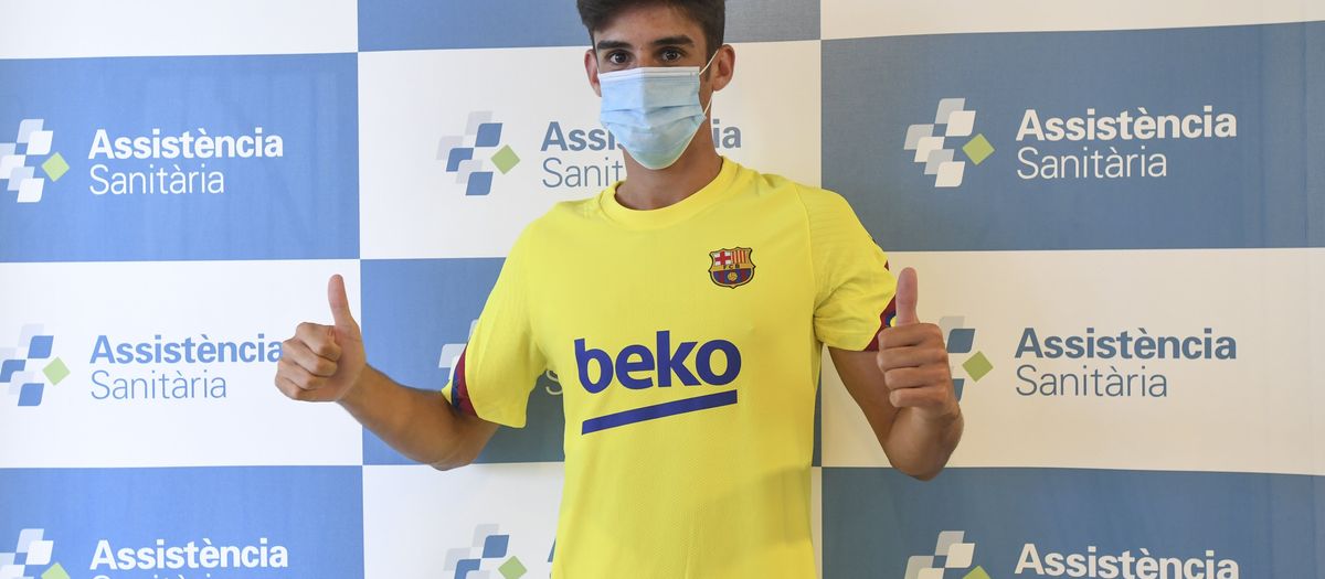 Seven players start pre-season with medical check-ups