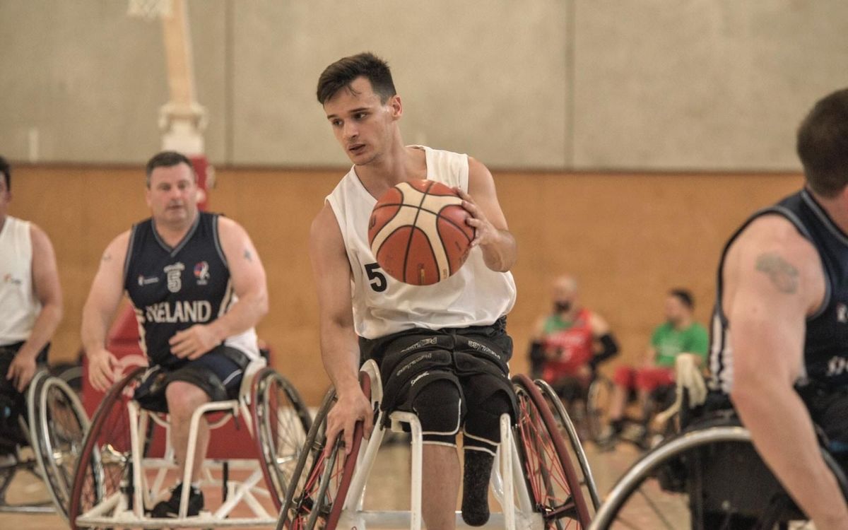 Carles Molina s’incorpora al Barça de Bàsquet en Cadira de Rodes