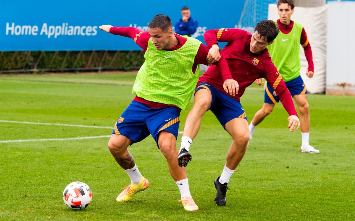 Andrés Solano added to Barça B