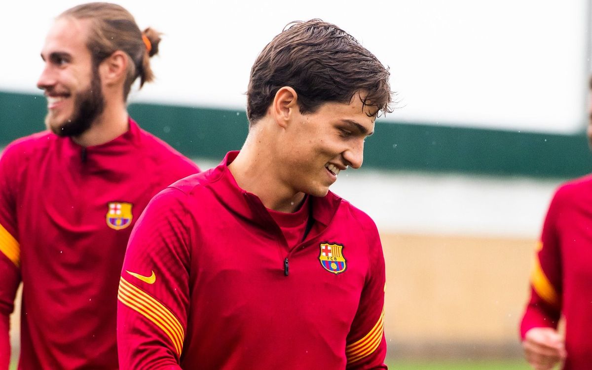 Andrés Solano added to Barça B