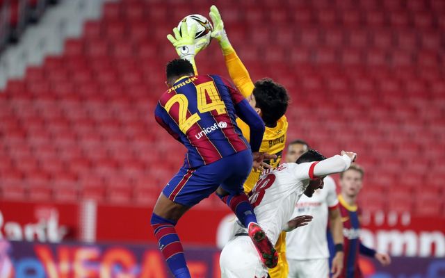 صور مباراة : إشبيلية - برشلونة 2-0 ( 10-02-2021 ) ذهاب نصف نهائي كأس ملك إسبانيا  Mini_2021-02-10-SEVILLA-BARCELONA-15