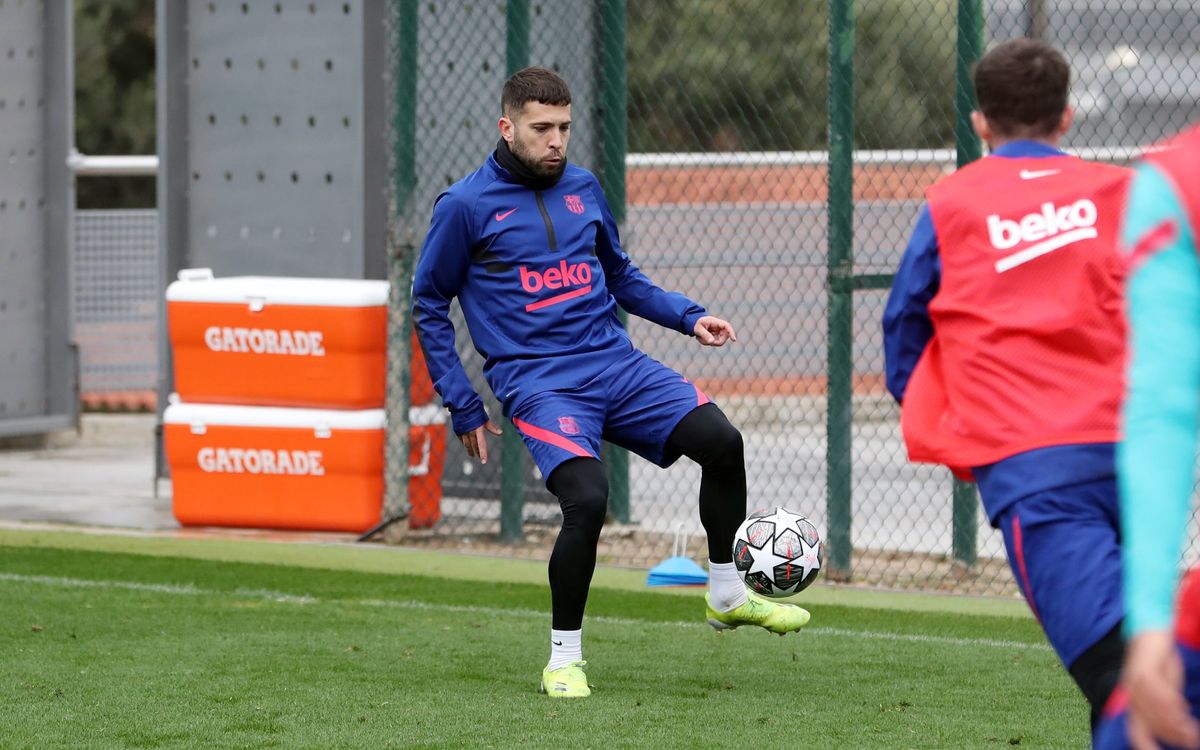 Recovery session at the Ciutat Esportiva
