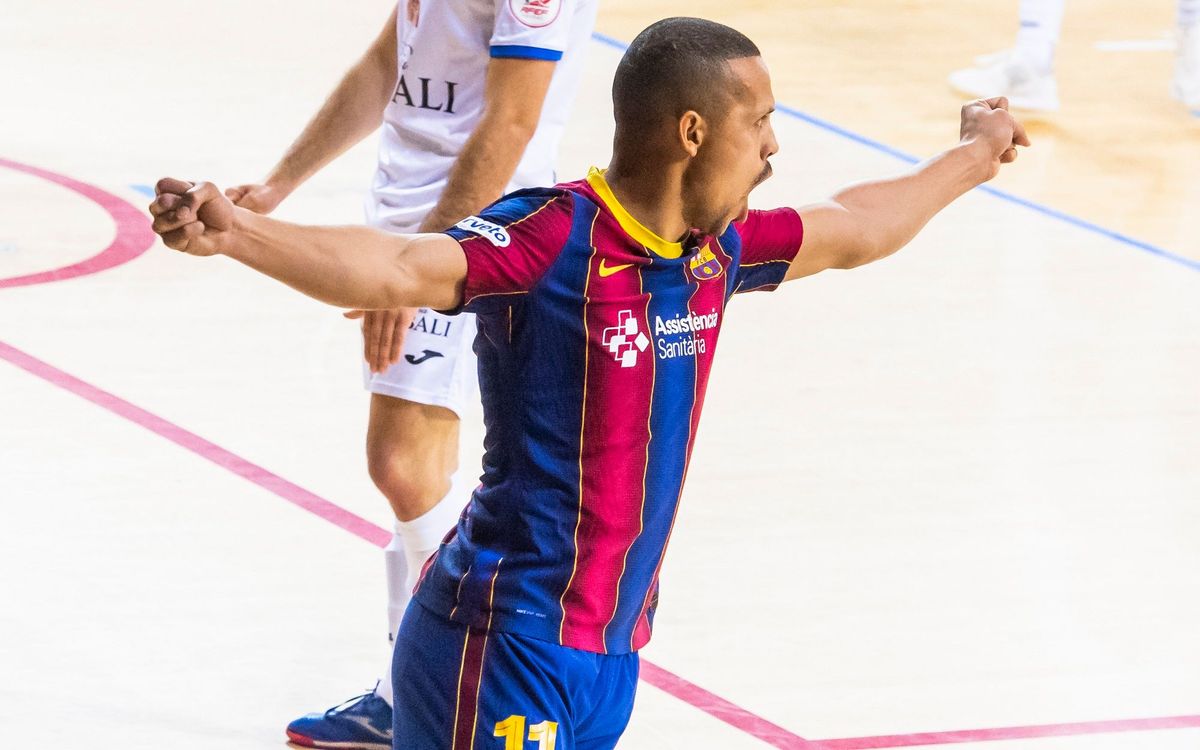 Ferrao torna a rugir