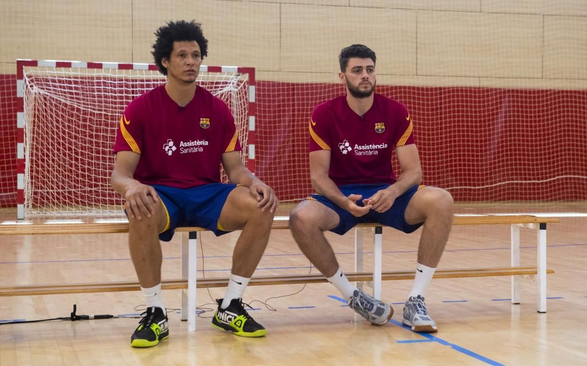 mini_2021-06-08_ENTREVISTALANGAROiPETRUS_08