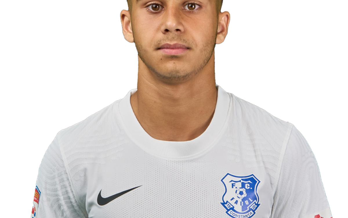 Enes Sali, exjugador de la Barça Escola, hace historia con su selección nacional