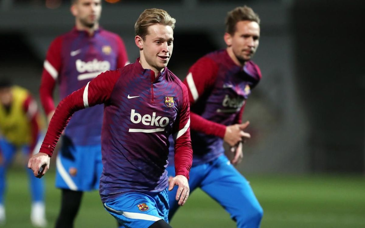 Último entrenamiento antes del derbi