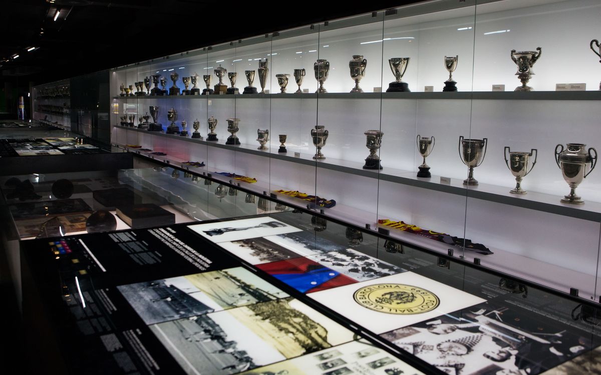 The Europa League, one of the missing trophies in the FC Barcelona Museum