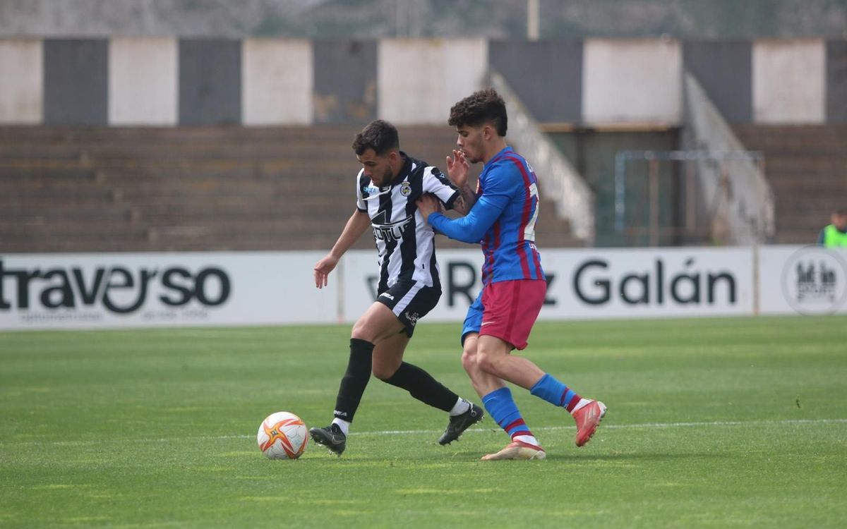 RB Linense - Barça B: Remontada 'in extremis' (1-2)