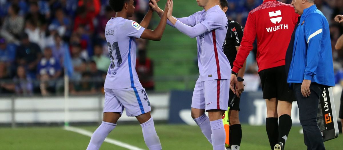 Mika Mármol makes FC Barcelona debut