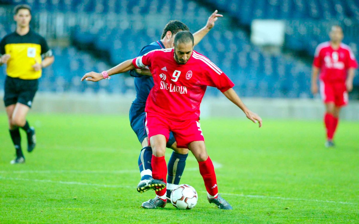 Amistós amb l'Al-Ittihad al Camp Nou l'any 2003.