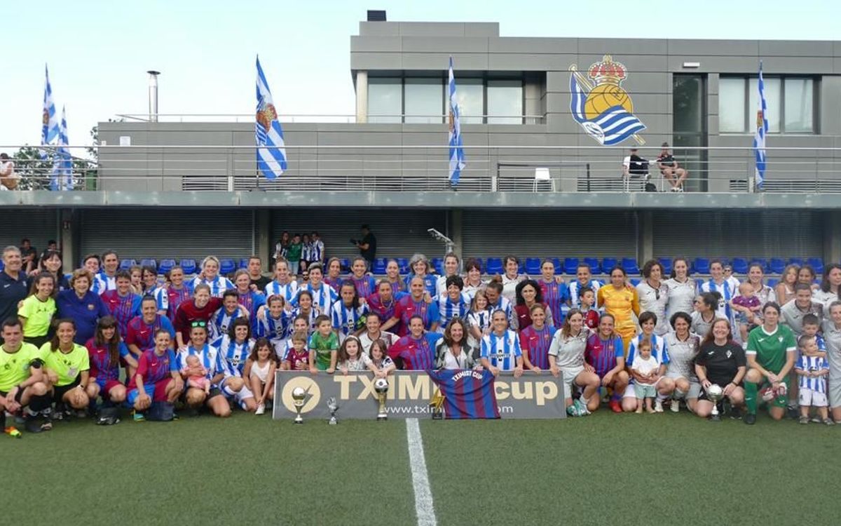 El AJFCB Femenino participa en la Copa Tximist de San Sebastián